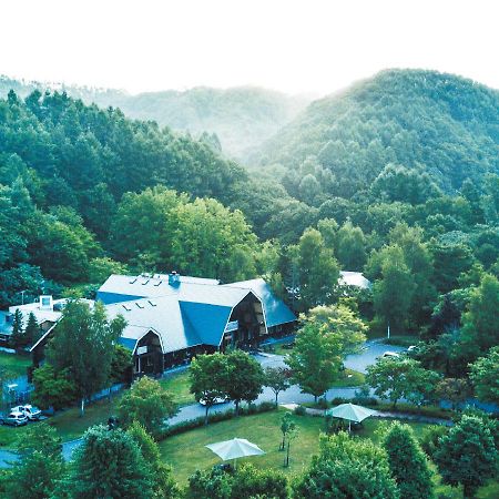 Log Hotel The Maple Lodge Iwamizawa Exterior foto