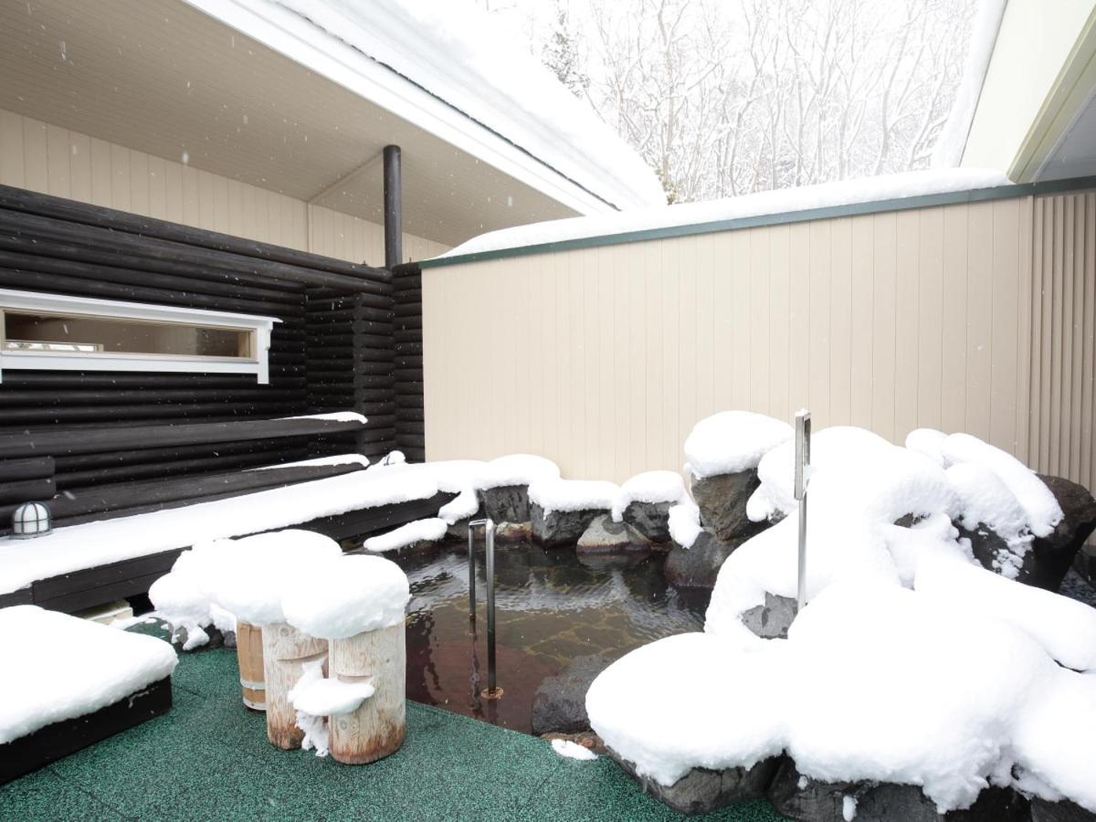 Log Hotel The Maple Lodge Iwamizawa Exterior foto